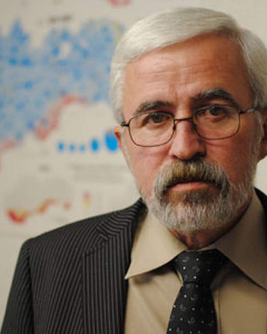 Károly Tóth (in memoriam)