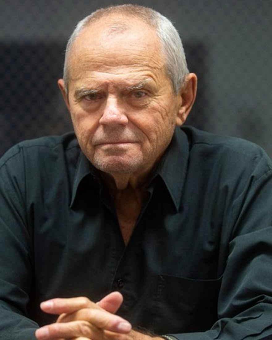 Milan Kňažko