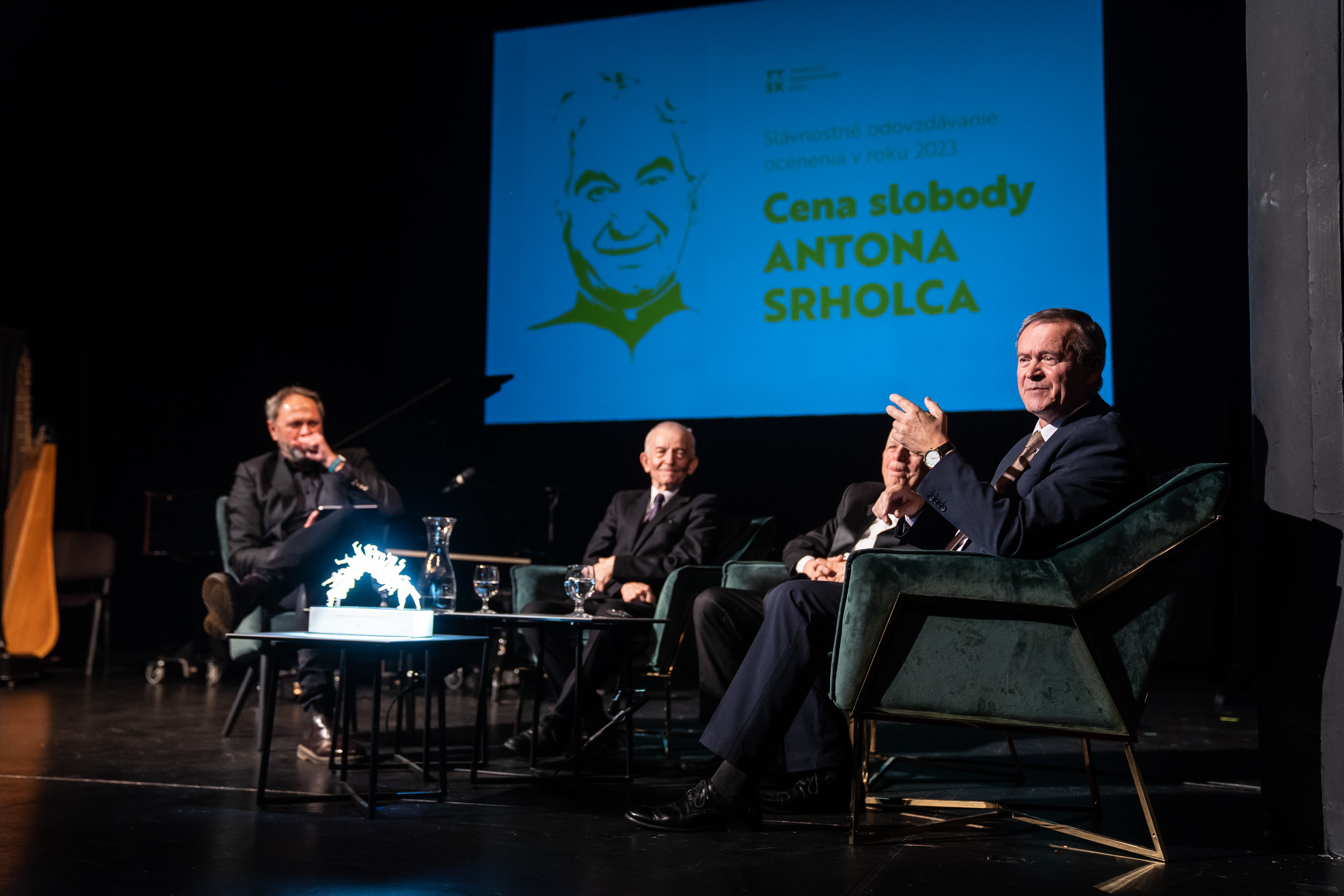 Cenu slobody Antona Srholca 2023 odovzdali na ceremónii v Divadle Jána Palárika